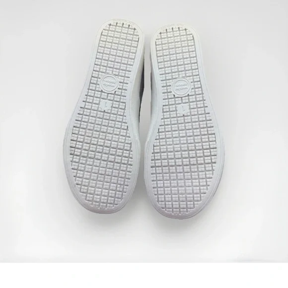 Wonder Nation Boys Sz 1 Light Gray Slip-On Shoes - Picture 4 of 6